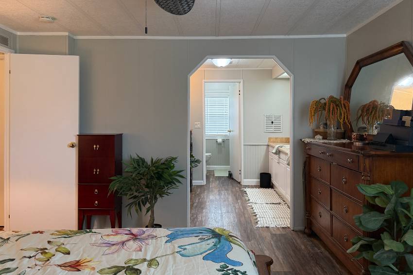 8108 Lakeview Dr N a Ellenton, FL Mobile or Manufactured Home for Sale